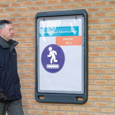 Wandgemonteerd Reclame Displaybord Advocate&trade;