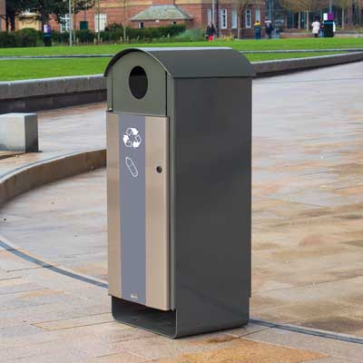 Electra&trade; Curve 85 afvalscheidingsbak voor plastic flessen