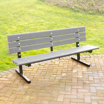 B&auml;nke aus Recycling Kunststoff