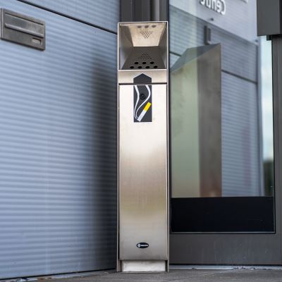 Ashguard&trade; freistehender Aschenbecher aus rostfreiem Edelstahl & Express Lieferung Mit Bodenbefestigung