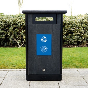 Contenedor de reciclaje Origin Horizon en un entorno rural