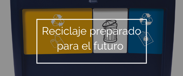 Un Nexus Evolution con &ldquo;separaci&oacute;n de residuos preparada para el futuro&rdquo; escrita en el frente