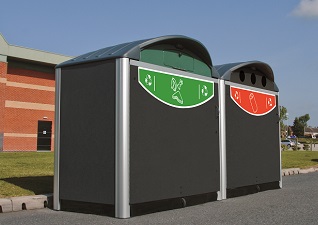 Cache conteneurs poubelles Modus™ à l'extérieur d'un supermarché pour alimentaires et canettes