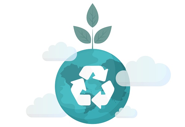 Terre bleue anim&eacute;e avec logo recyclage dans les nuages.