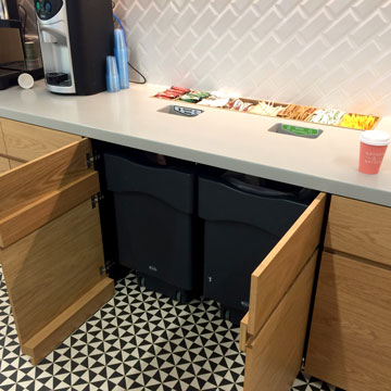 Le conteneur Nexus&reg; Caddy constitue la solution id&eacute;ale pour cr&eacute;er des stations de tri dissimul&eacute;es.