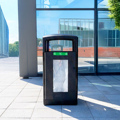 Poubelle de tri Origin&trade; Insight 110 Vigipirate Fabriqu&eacute;e &agrave; partir de mat&eacute;riaux recycl&eacute;s