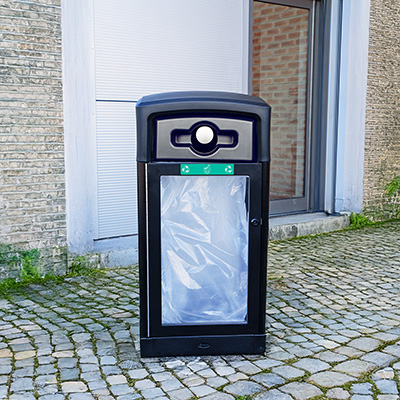 Poubelle de tri Origin&trade; Vision 110 Vigipirate Fabriqu&eacute;e &agrave; partir de mat&eacute;riaux recycl&eacute;s