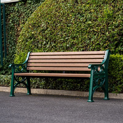 Lowther&trade; Seat