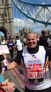 marathon runner on tower bridge