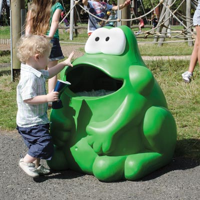 Kindvriendelijke afvalbakken