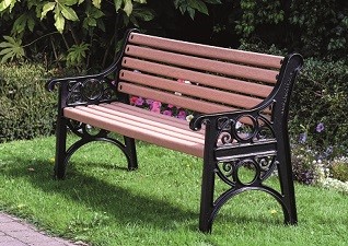 Lowther™ Parkbank met regleuning voor buitenlocaties in gerecycleerd materialen in park