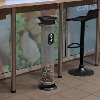 Vision&trade; 15 batterij recycleerbak & Spoedlevering Magenta/Blauw/Zwart met recyclingsticker