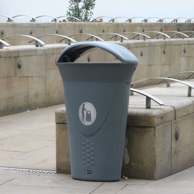 Luna&trade; afvalbak & Spoedlevering Met metalen binnenbak & bevestigingsset voor bestrating