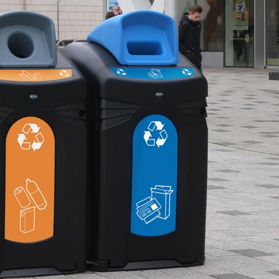 Nexus&reg; City 240 containerbehuizing voor papier en karton