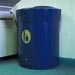 Envoy&trade; D-vormige afvalcontainer - 90 liter