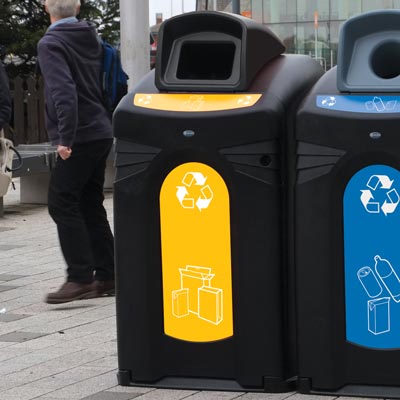 &Aring;tervinningsk&auml;rl Nexus&reg; City 240 f&ouml;r pappersf&ouml;rpackningar