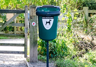 Retriever 35 Dog Waste Bin