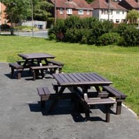 Pembridge Picnic Table