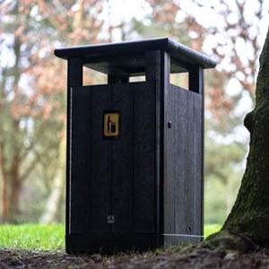 origin horizon litter bin in woodland