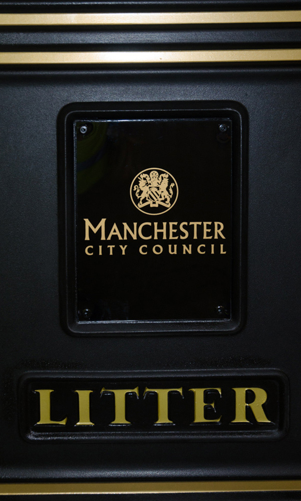 Brunel&trade; Litter Bin with personalised front graphic