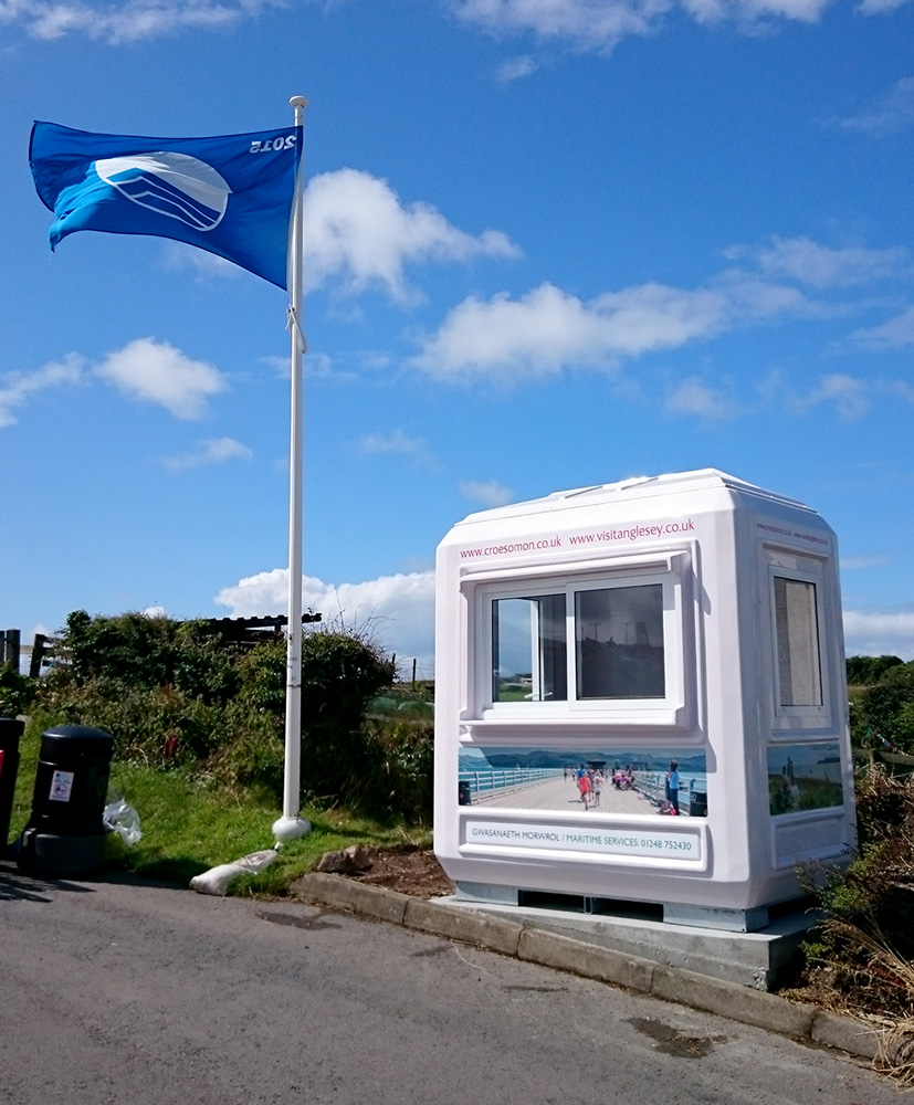 Genesis&trade; GRP Double Sliding Window Kiosk with personalised front and side graphics