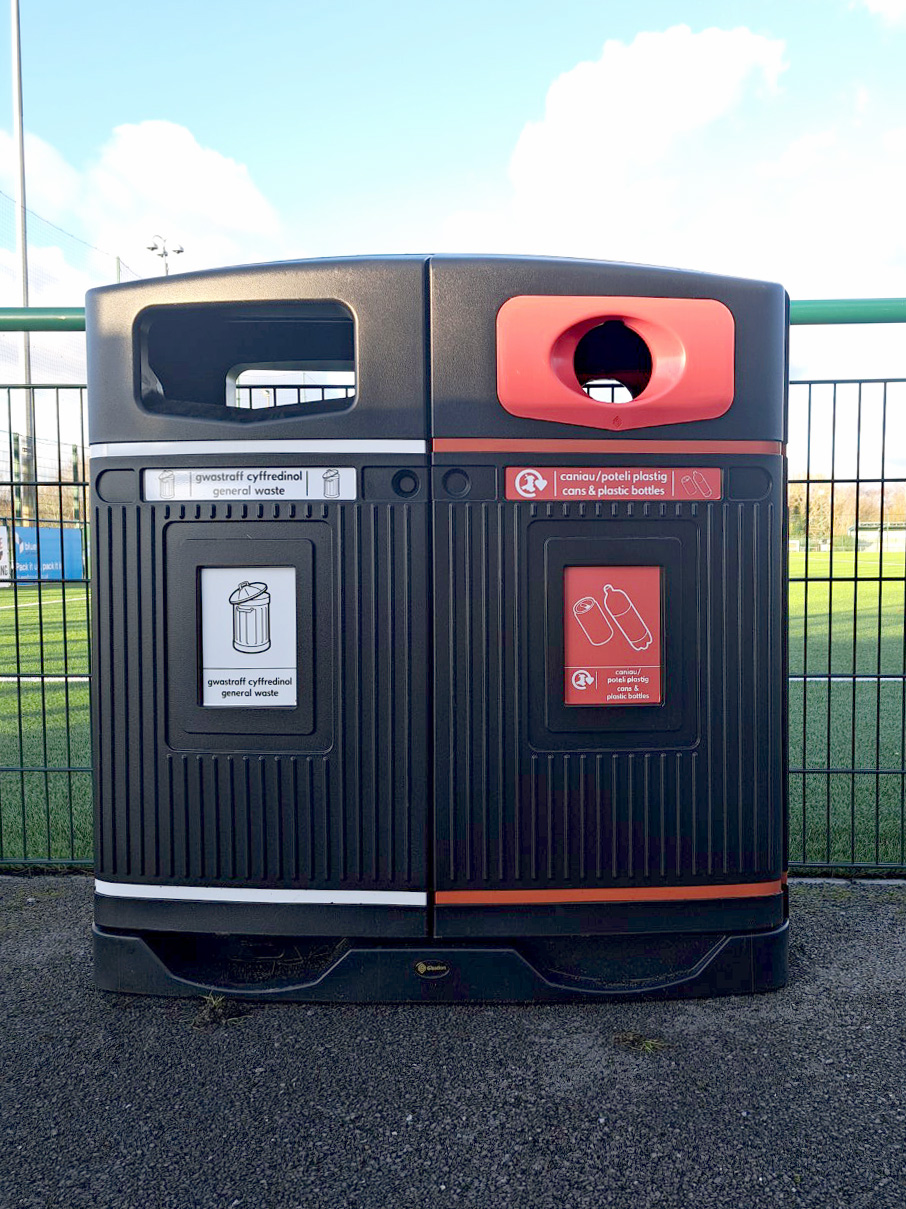 Glasdon Jubilee&trade; Duo 220 Litter Bin with personalised front graphics