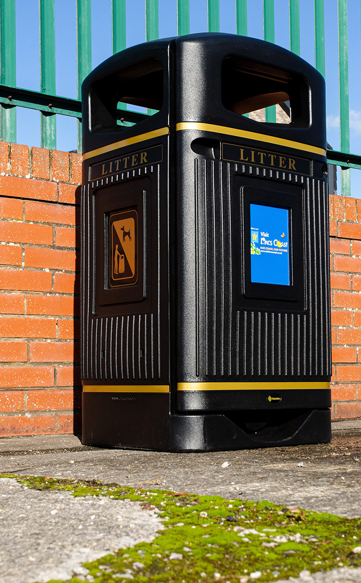 Glasdon Jubilee&trade; 110 Litter Bin with personalised front graphic  