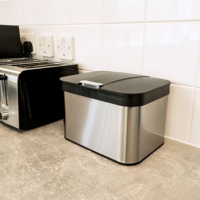 Centrum&trade; 4.3L Food Waste Caddy 4.3 Litre Storage