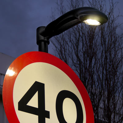 Lumino City&trade; 1500 LED Downlighter