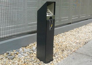 Ashguard SG Free-standing Ash Receptacle