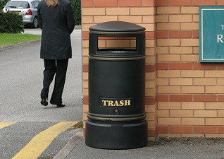 Topsy Jubilee™ 29 Gallon Trash Can